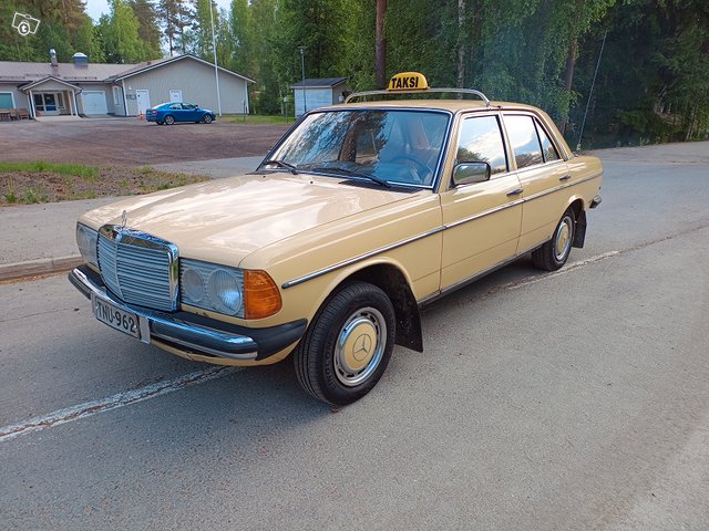 Mercedes-Benz 200, kuva 1