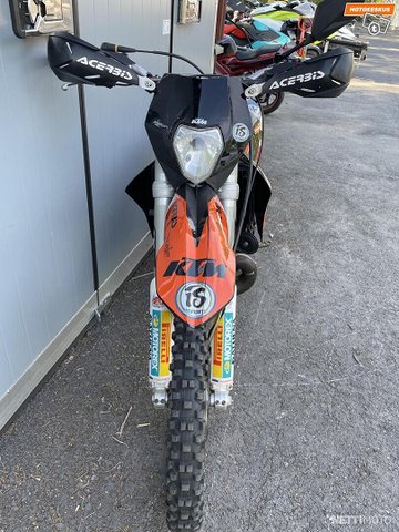 KTM 300 8