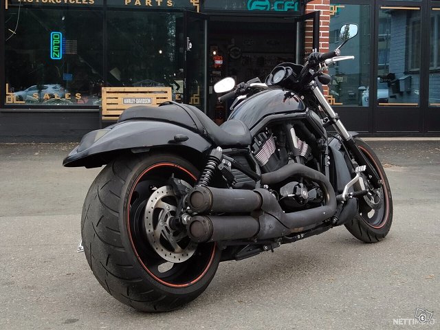 Harley-Davidson VRSC 8