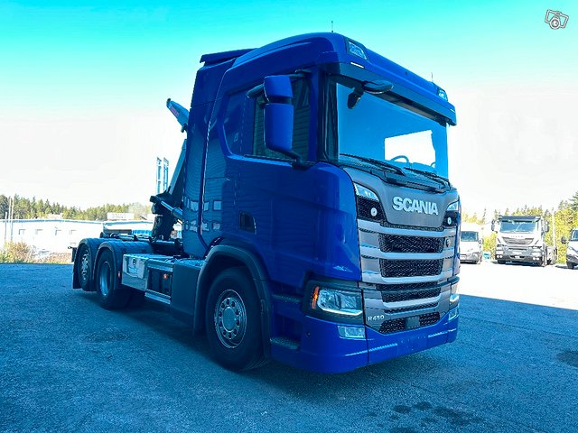 Scania R450 6x2*4 3