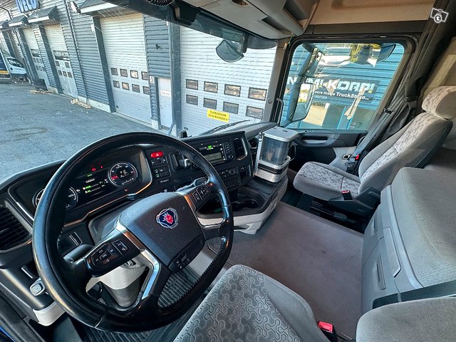 Scania R450 6x2*4 17