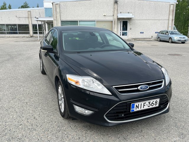 Ford Mondeo 8