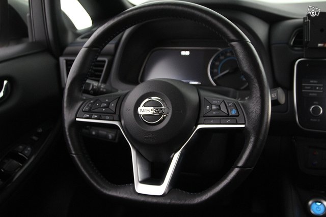 Nissan Leaf 14