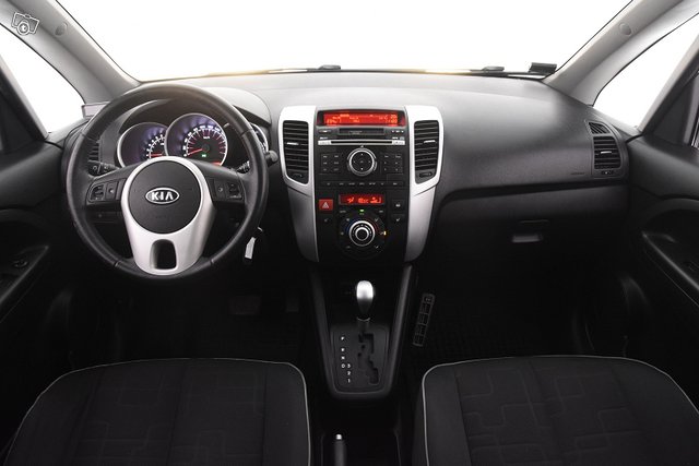 Kia Venga 17