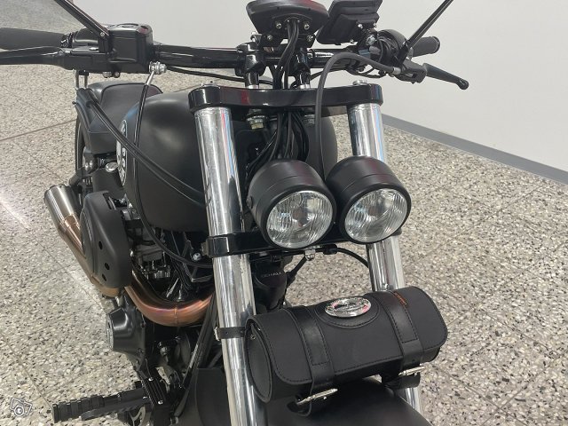 Harley-Davidson SOFTAIL 25