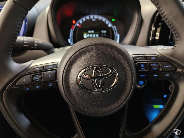 Toyota Aygo X 19