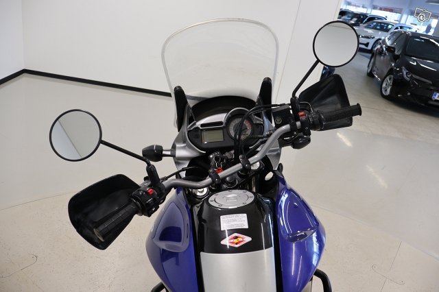 Honda XL 9