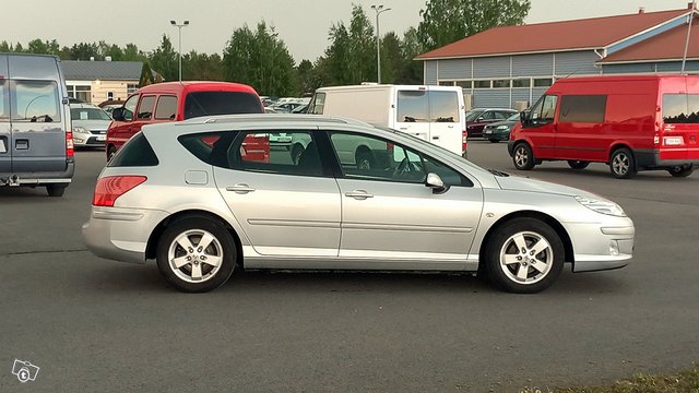 Peugeot 407 5