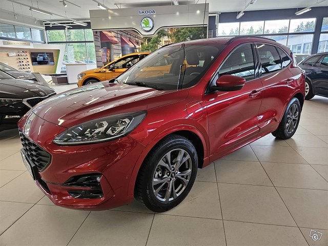 Ford Kuga 1