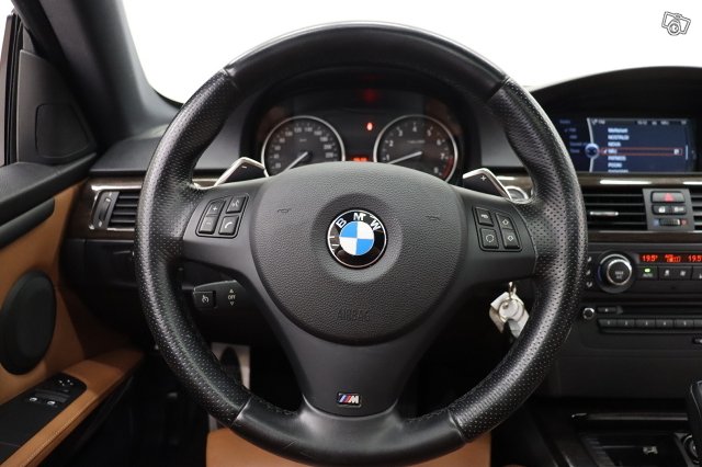 BMW 335 17
