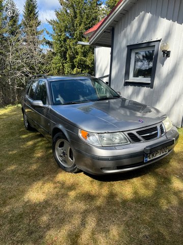 Saab 9-5 1