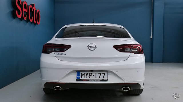 Opel INSIGNIA 3