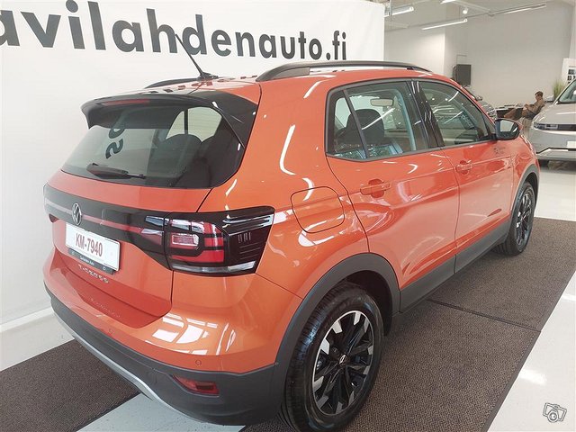 Volkswagen T-Cross 4