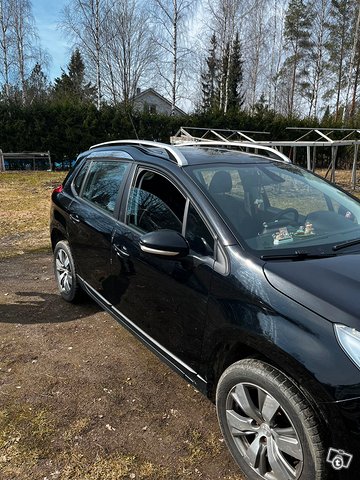 Peugeot 2008 3