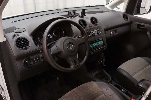 Volkswagen Caddy 10