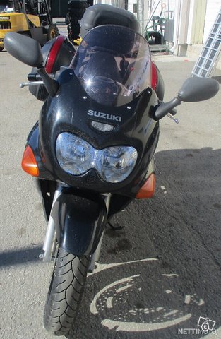 Suzuki GSX 3