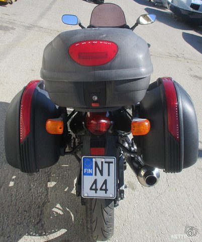 Suzuki GSX 7