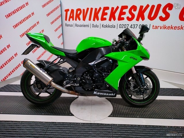 Kawasaki ZX-10R 11