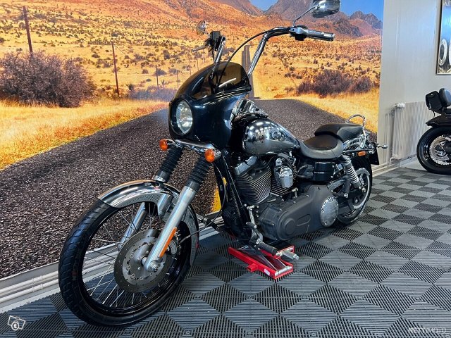 Harley-Davidson Dyna 2