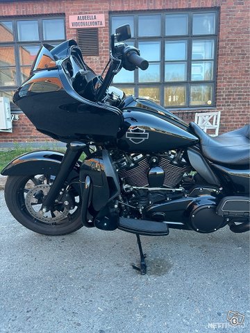 Harley-Davidson Road Glide 107 2018 h.26750 4