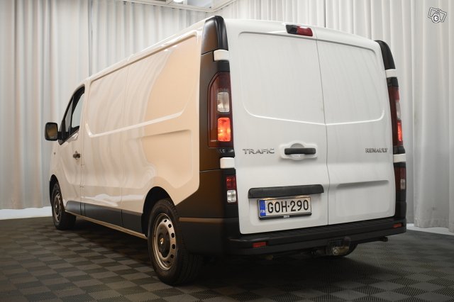 Renault Trafic 5