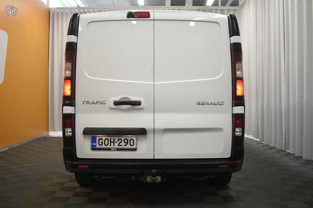 Renault Trafic 7