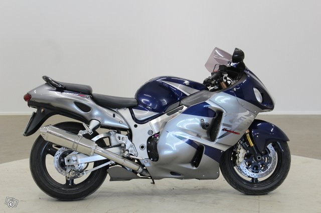 Suzuki GSX 7