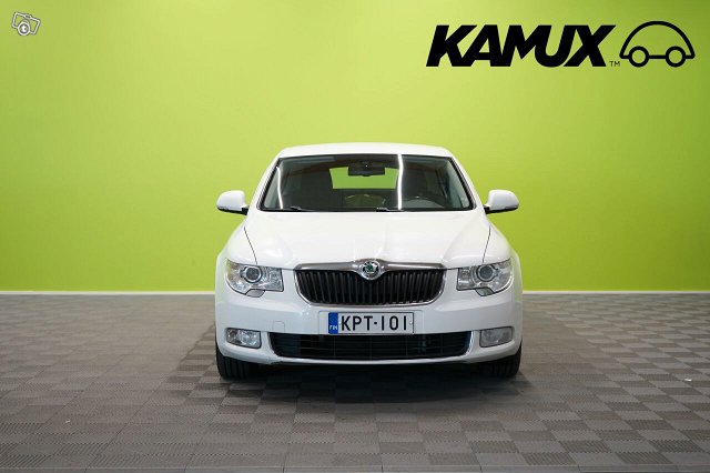 Skoda Superb 11