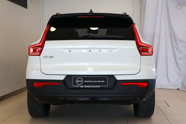 Volvo XC40 5