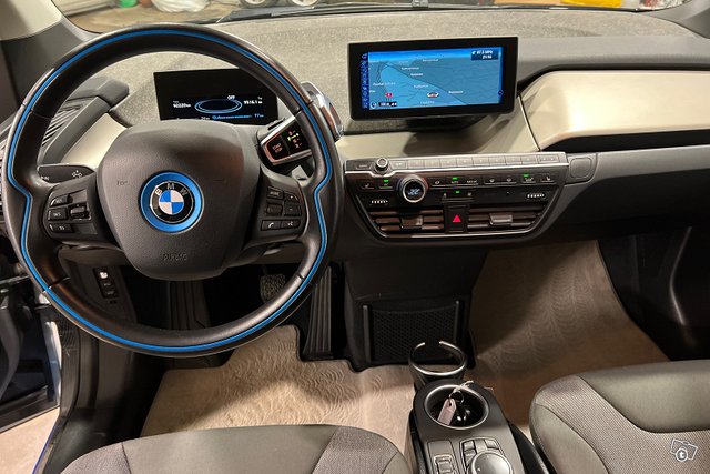 BMW I3 8
