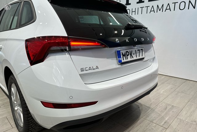 Skoda Scala 19