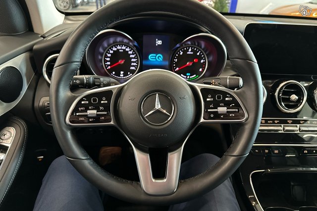 Mercedes-Benz GLC 11
