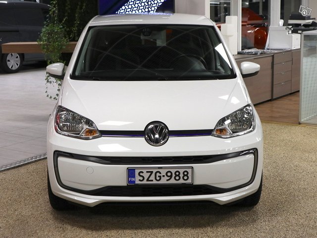 VOLKSWAGEN Up 6