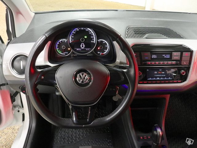 VOLKSWAGEN Up 11