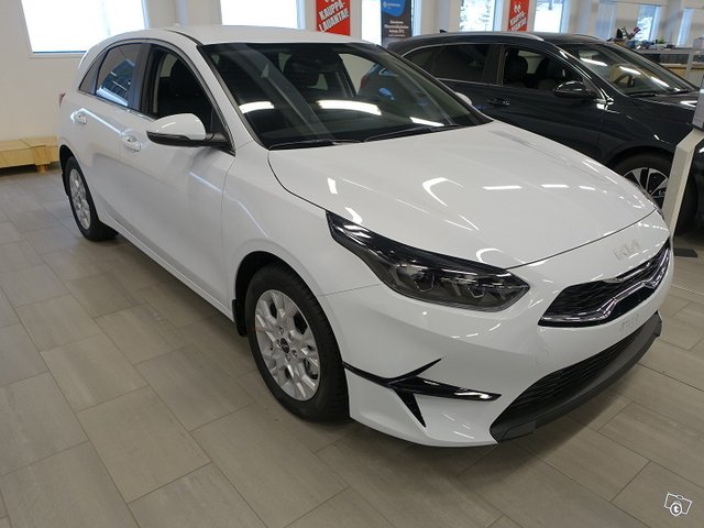 KIA Ceed 4