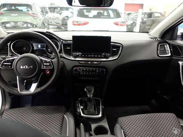 KIA Ceed 13