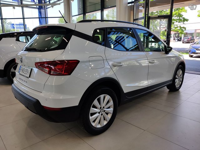 SEAT Arona 3