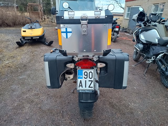 Bmw r1200gs 9