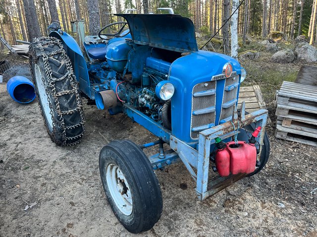 Fordson Super Major 1