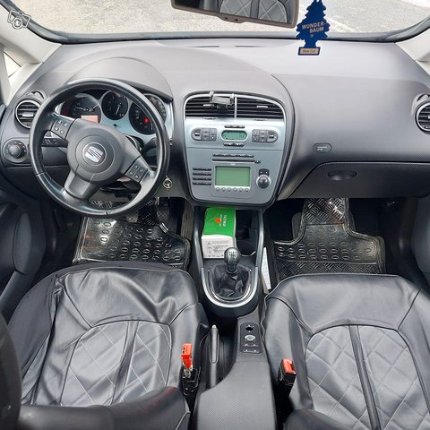 SEAT Altea XL 8