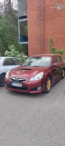 Subaru Legacy 1