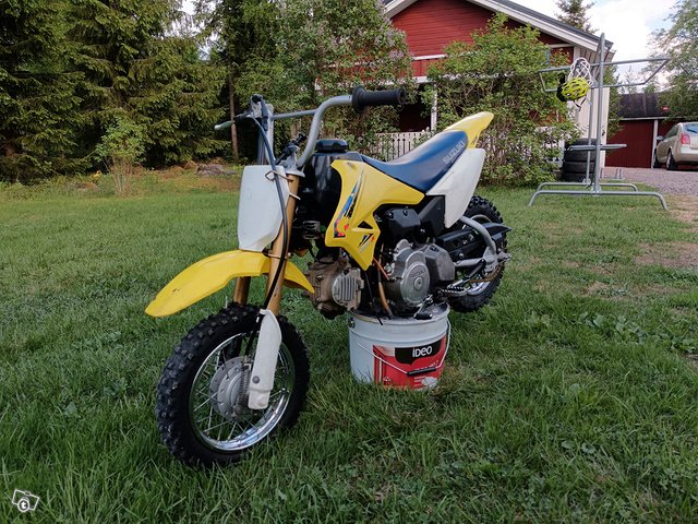 Suzuki DR-Z70 lasten crossi 6