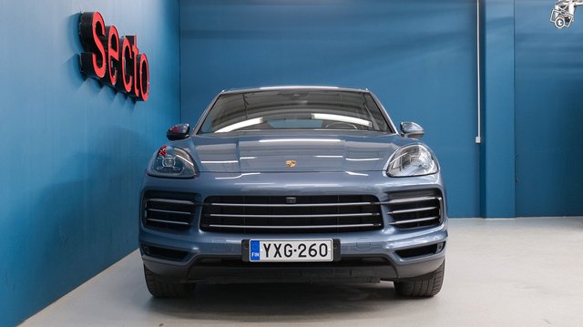 Porsche CAYENNE 2