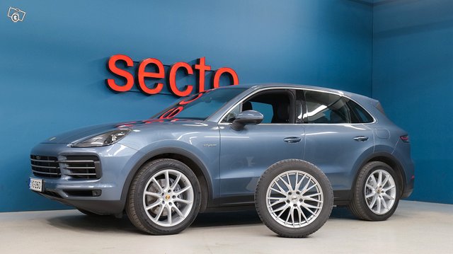 Porsche CAYENNE 22