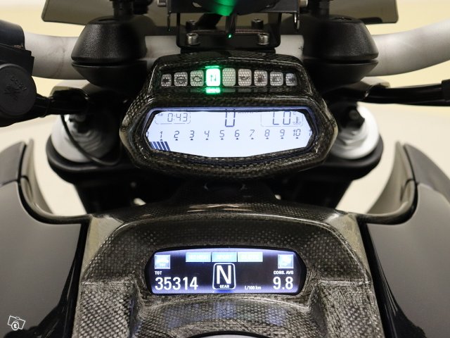 Ducati Diavel 7