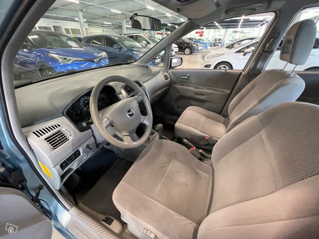 MAZDA Premacy 10