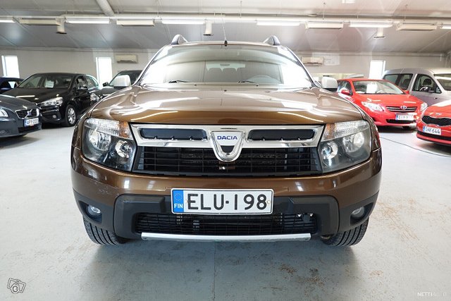 Dacia Duster 8