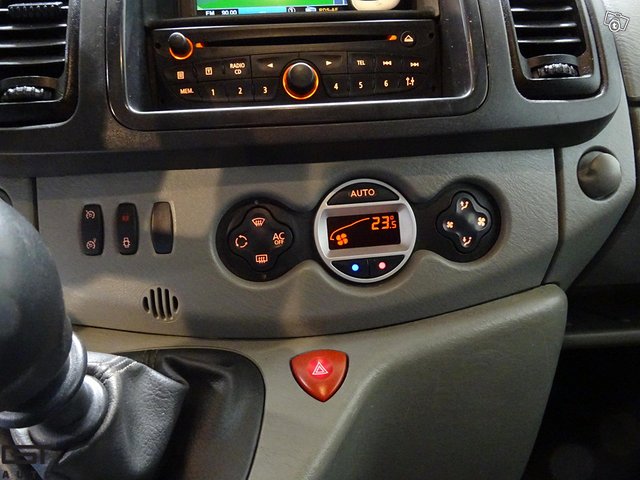 Renault Trafic 5