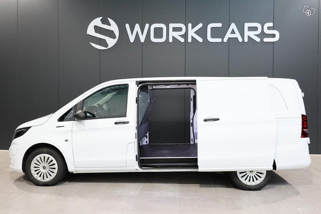 Mercedes-Benz Vito 13