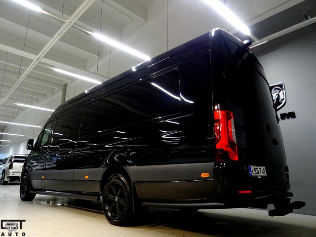 Mercedes-Benz Sprinter 7